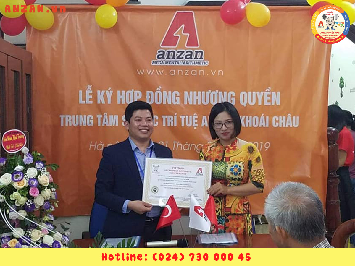 Buổi lễ Ký hợp đồng Nhượng quyền Chương trình ANZAN Việt Nam cơ sở Khoái Châu